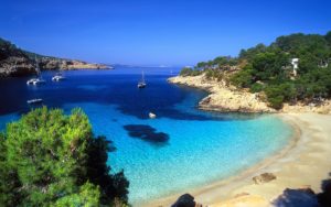 Hotels-in-Mallorca-300x188.jpg