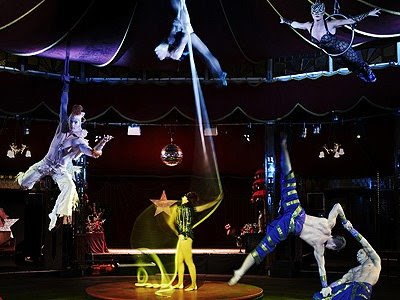 madame_zingara_theatre_of_dreams.jpg