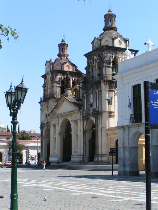 Catedral_de_C%C3%B3rdoba%2C_Argentina_3.jpg