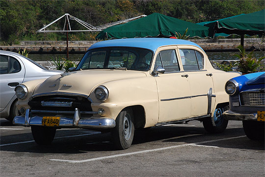 cuba-voiture-ancienne-old-car-50-60-70-21.jpg