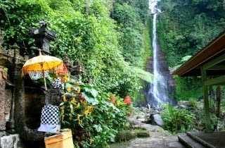 INDONESIA-Bali+Island-Gitgit+Waterfall.+Gitgit+Village+%25281%2529.JPG