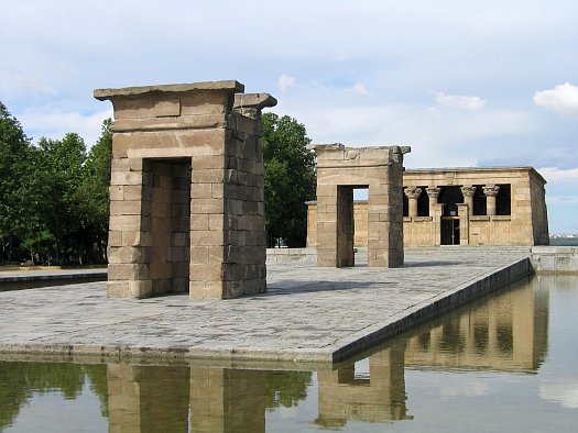 Templo_de_Debod_Madrid.JPG