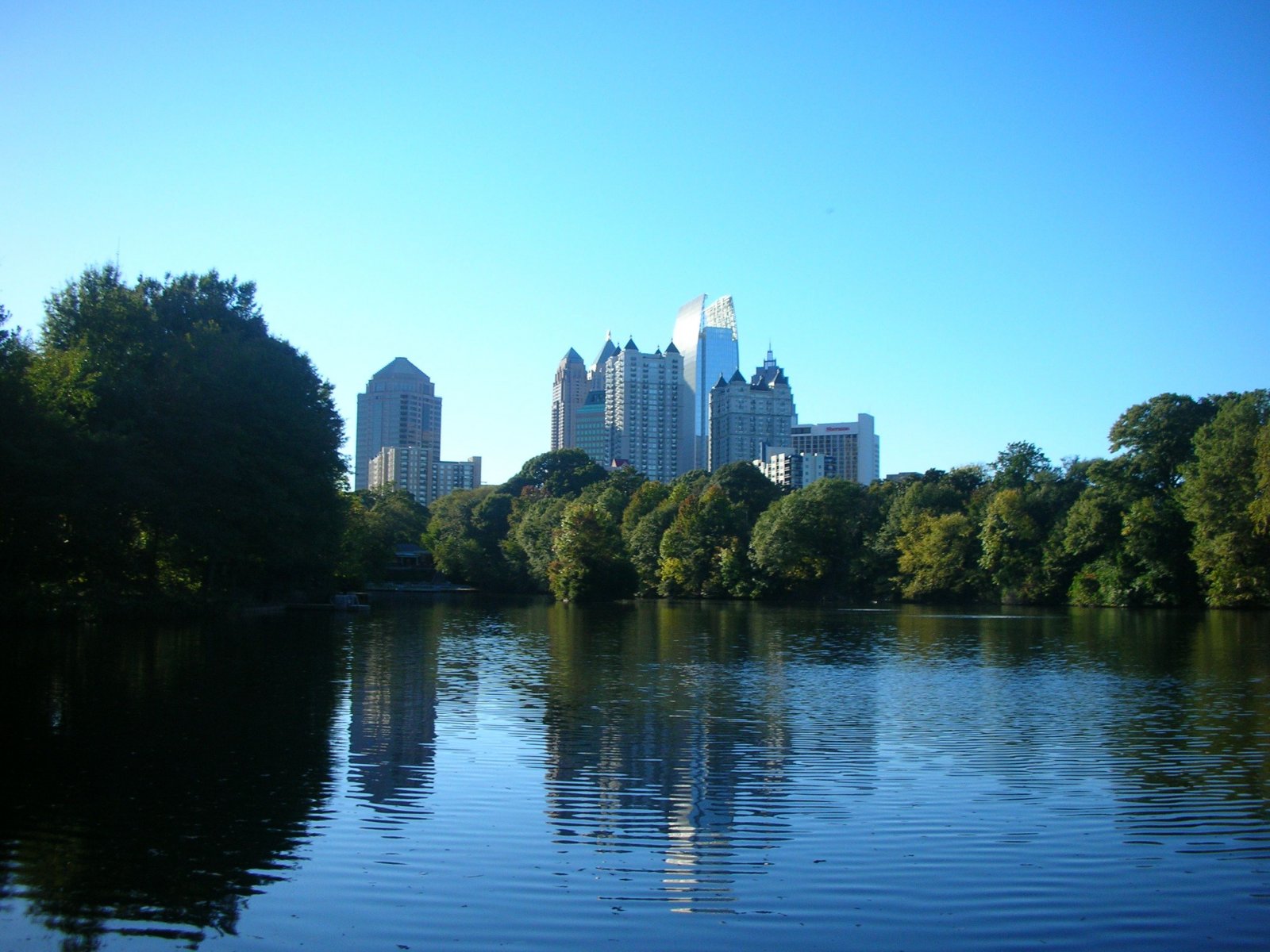 Piedmont-Park-is-a-189-acre-76-ha-urban-park-in-Atlanta-Georgia.jpg