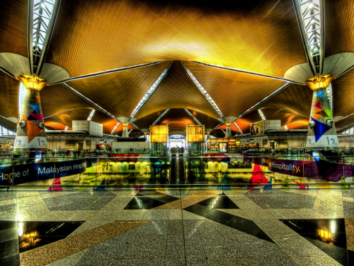 002-KL.Airport.JPG