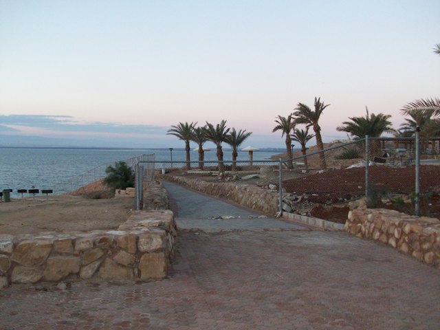 dead-sea%20125.JPG