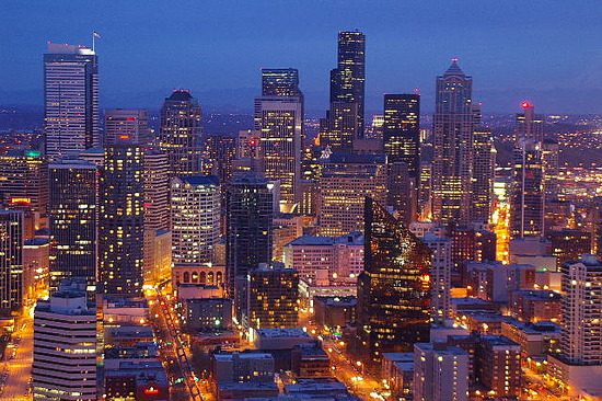 1.1240027200.seattle-lights.jpg