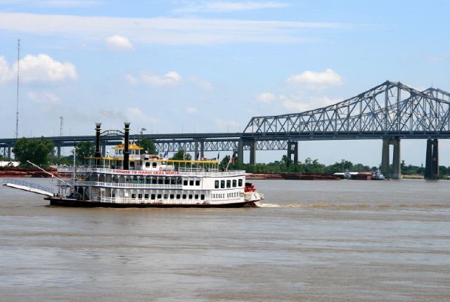 218683-steam-boat-new-orleans-united-states.jpg