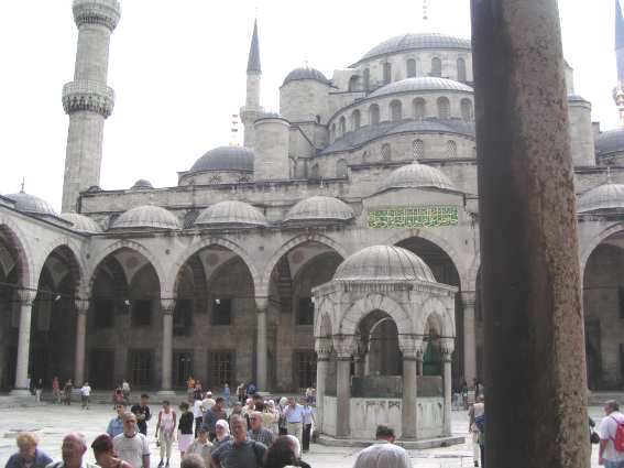 Istanbul_Blaue_Moschee.JPG