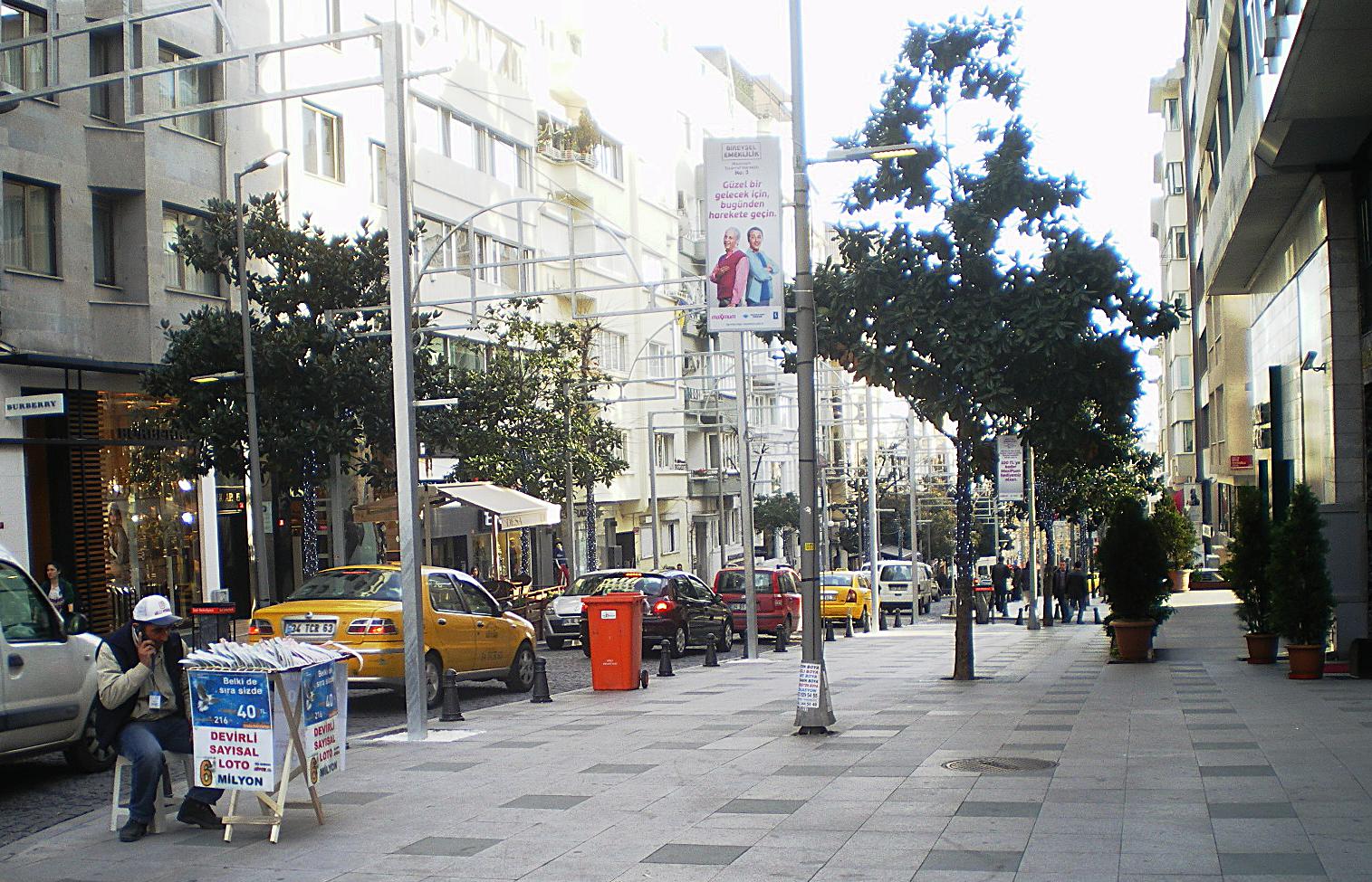 abdi_ipekci_caddesi.jpg