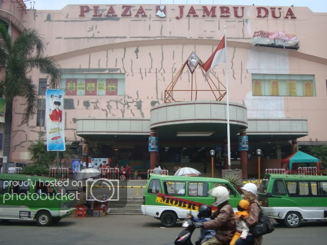 PlazaJambuDua.jpg