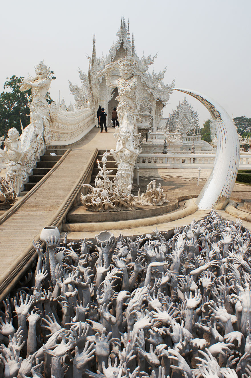 white-temple-thailand-7.jpg