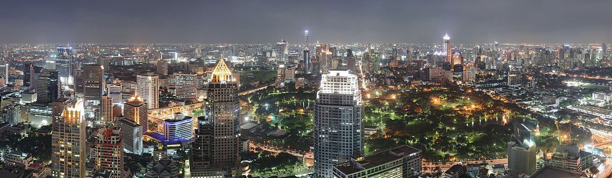 1198px-Bangkok_Night_Wikimedia_Commons.jpg