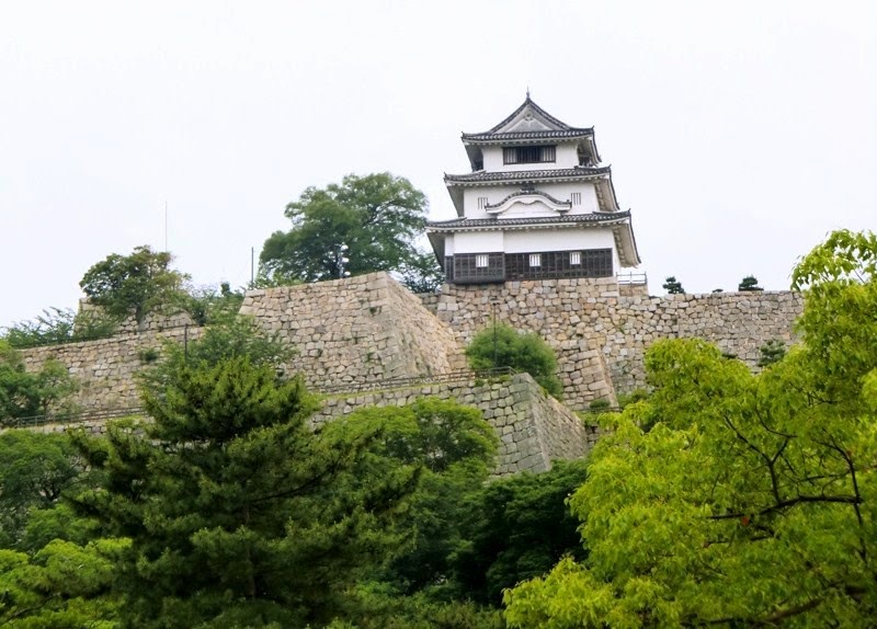 Marugame-Castle.jpg