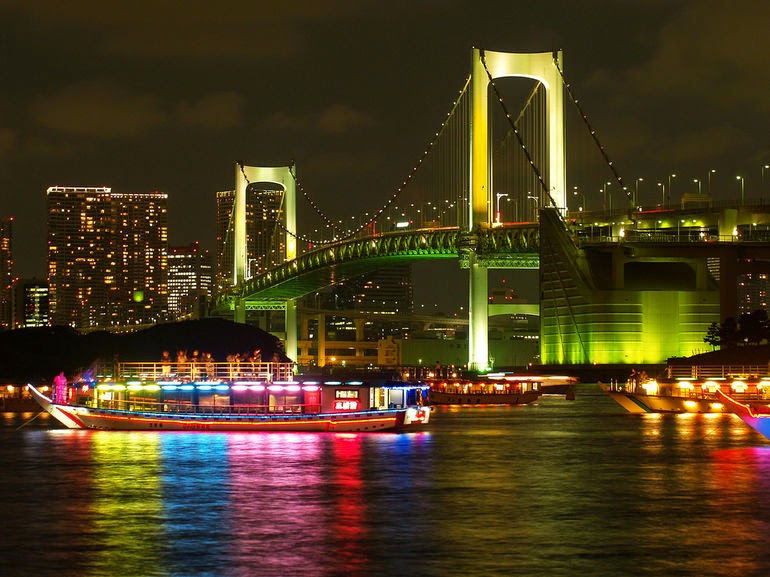 rainbow-bridge-base-tokyo-bay-photo.jpg