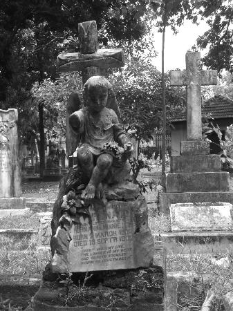 borella-kanatte-cemetery.jpg