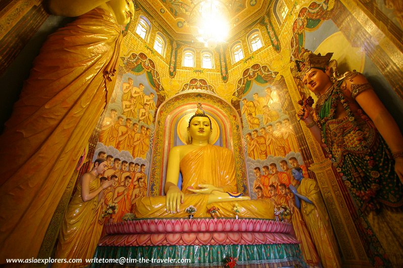 asokaramaya-buddhist-temple-colombo.jpg