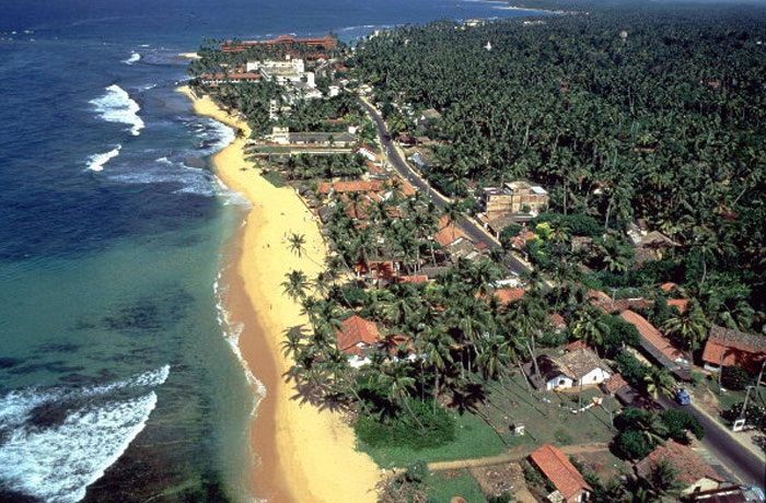 157-The_South_West_Coast___Hikkaduwa-267142-gallery_images-Hikkaduwa-beach-birds-eye-view-2.jpg