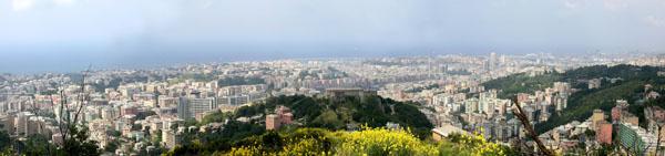 Genova_-_Panorama_dai_Camaldoli.jpg