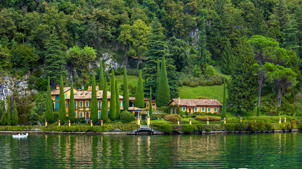 20110118094231_lake-como-italy-storybook-land.jpg