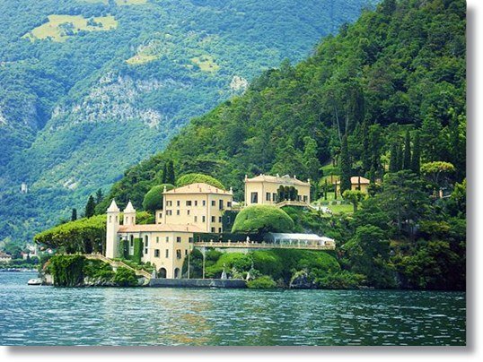 romantic-vacation-ideas-lake-como-villa-balbianello-garden.jpg