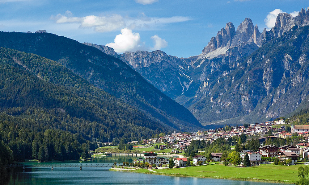 auronzo-di-cadore-lago.jpg