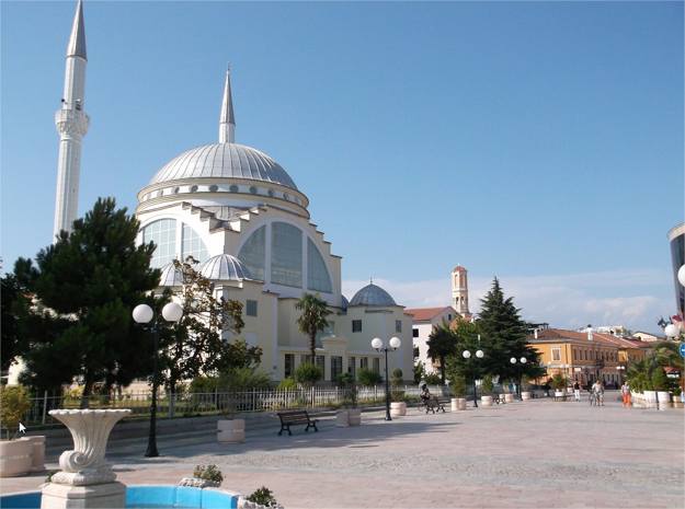 Shkoder-Mosque-Albania-Flickr-partage-de-photos-Google-Chrome.jpg