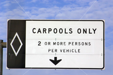 carpool-lane-sign.jpg