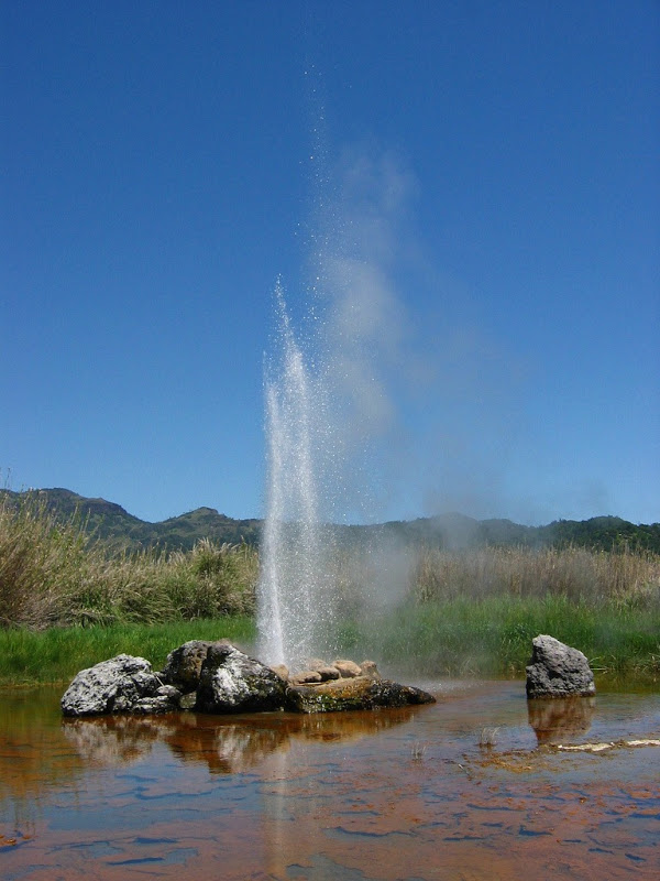 valley-of-geysers-13.jpg