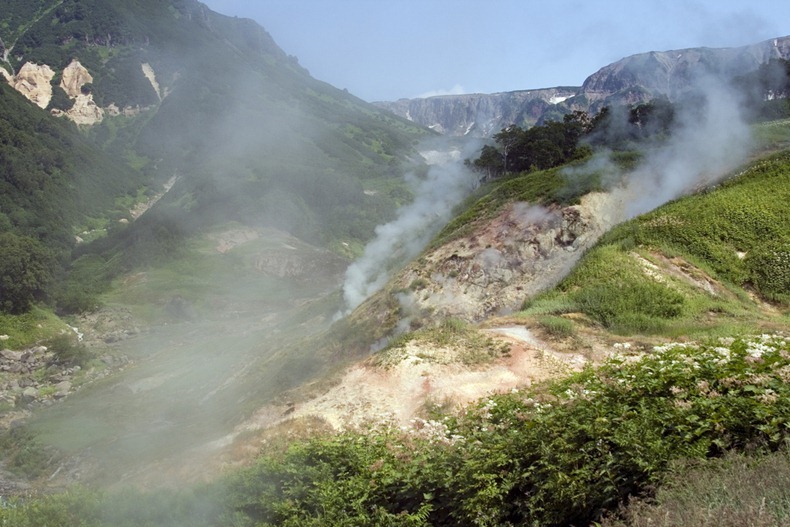 valley-of-geysers-92.jpg