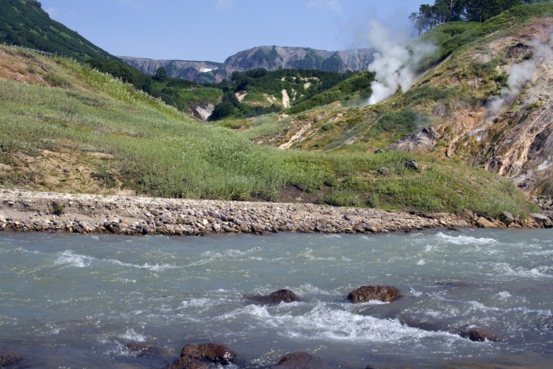 valley-of-geysers-102.jpg