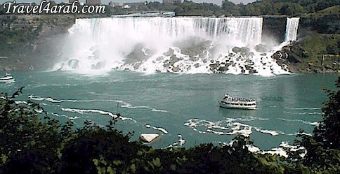 American_Falls_from_Canada.jpg