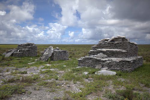 Malden-Island-Ruins.jpg