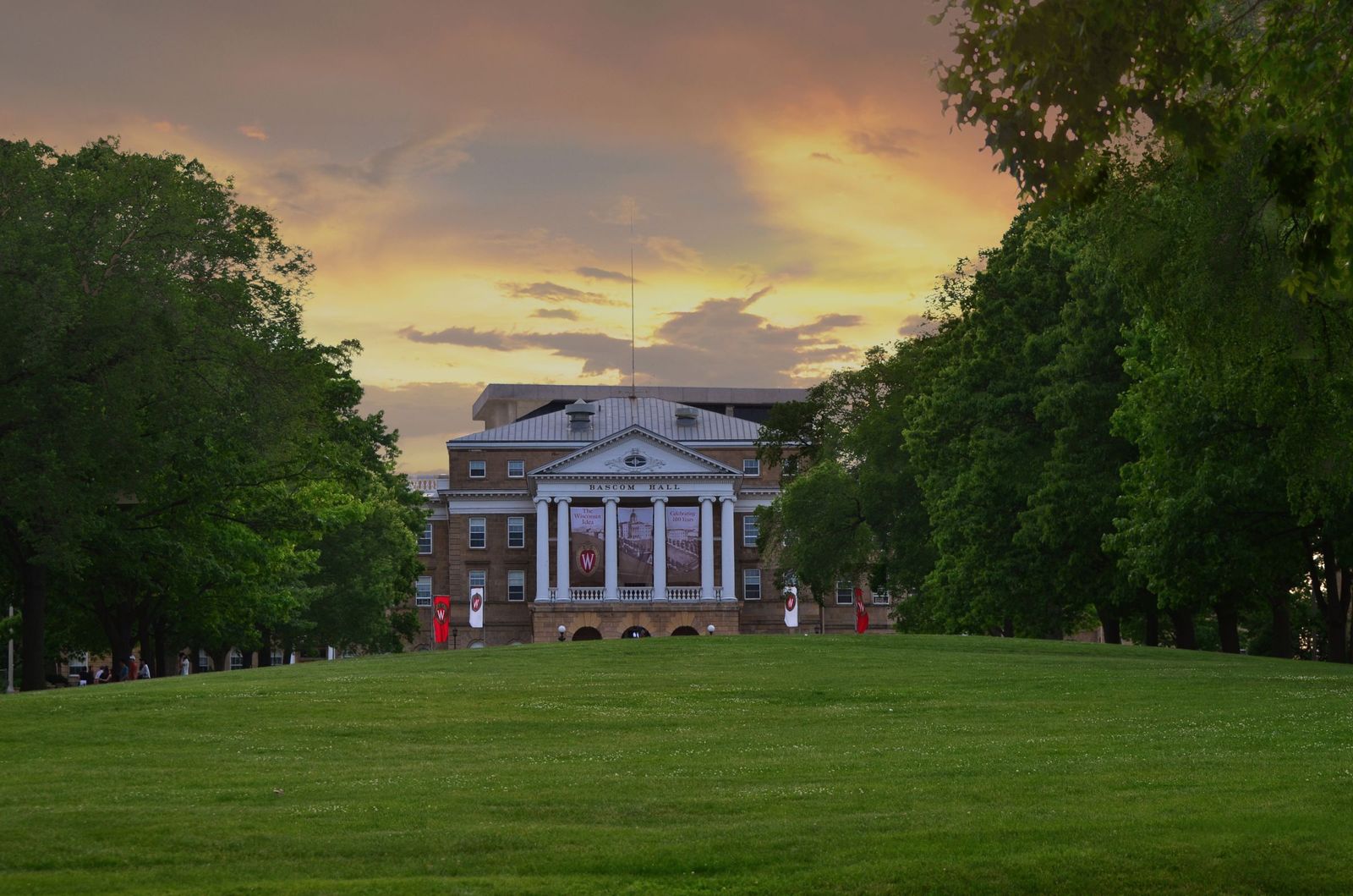 University-of-Wisconsin-School-of-Medicine.jpg