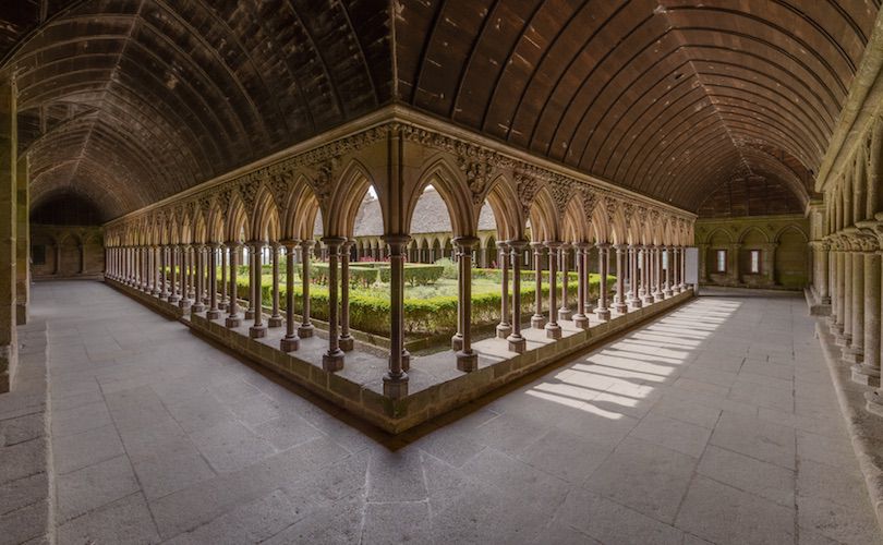 Inside-mont-saint-michel.jpg