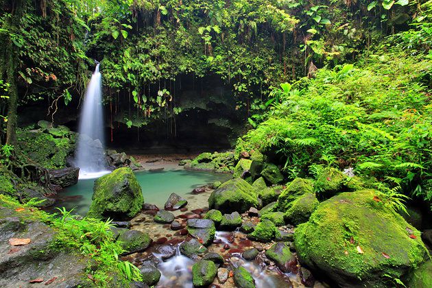 Morne-Trois-Pitons-National-Park.jpg