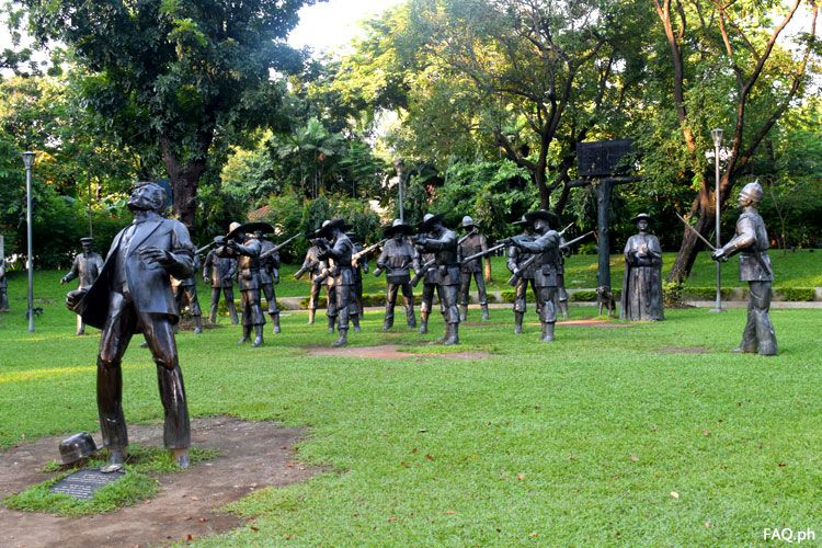 Visit-the-actual-site-where-Dr.-Jose-Rizal-was-executed..jpg