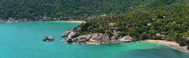 -Phangan-is-a-small-island-in-the-Gulf-of-Thailand-and-is-famous-by-her-Full-Moon-Party.-940x198.jpg