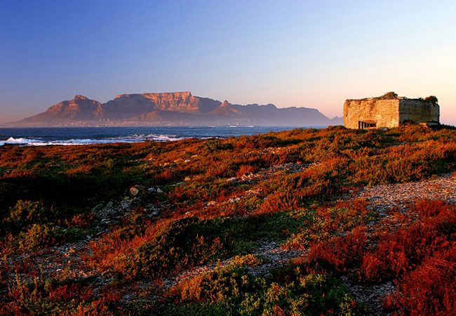 Sunset-at-Robben-Island.jpg
