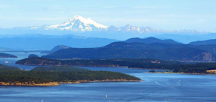 The-San-Juan-Islands-are-accessible-to-the-public-by-water-and-air.jpg