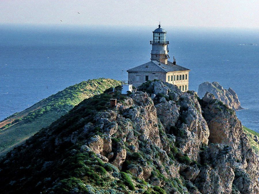 Photos-of-Lighthouse-Palagru%C5%BEa.jpg