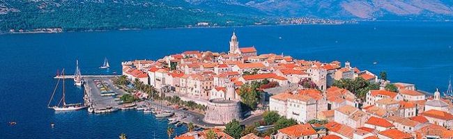 The-island-of-Korcula-is-one-of-the-greenest-islands-in-the-Adriatic-Sea-700x198.jpg