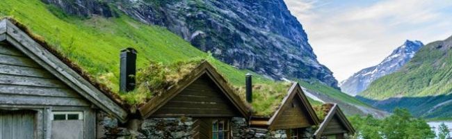 Fjord-Houses-880x198.jpg