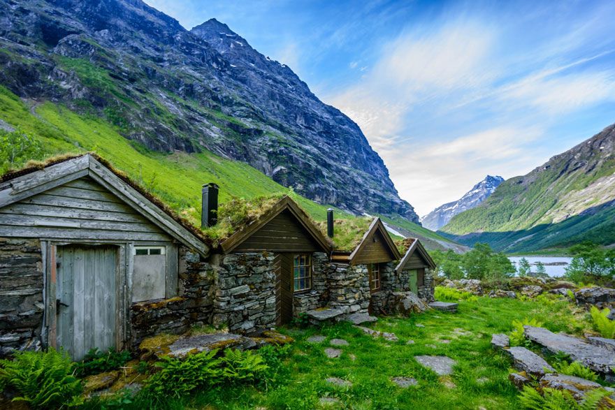 Fjord-Houses.jpg