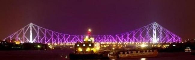 Howrah-Bridge-of-Kolkata-is-also-known-as-Rabindra-Setu_compressed-560x198.jpg