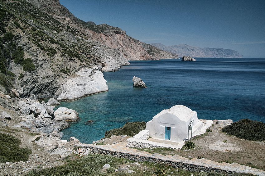 Amorgos-is-one-of-the-most-beautiful-Greek-islands-in-the-Aegean-Sea..jpg