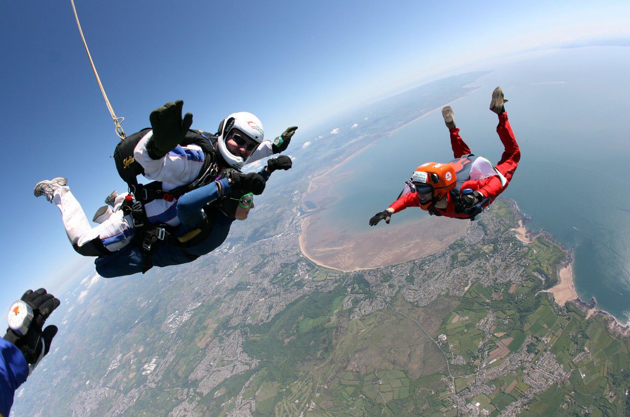 When-sky-diving-in-Rio-you-will-have-the-rare-opportunity-of-seeing-everything.jpg