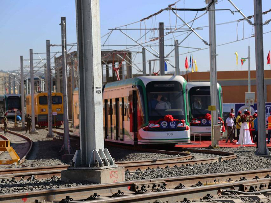 tn_et-addisababa-tram-testrunning-launch.jpg