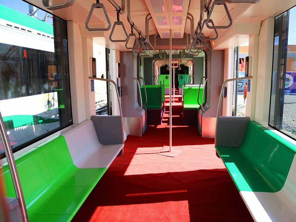 tn_et-addisababa-tram-interior.jpg