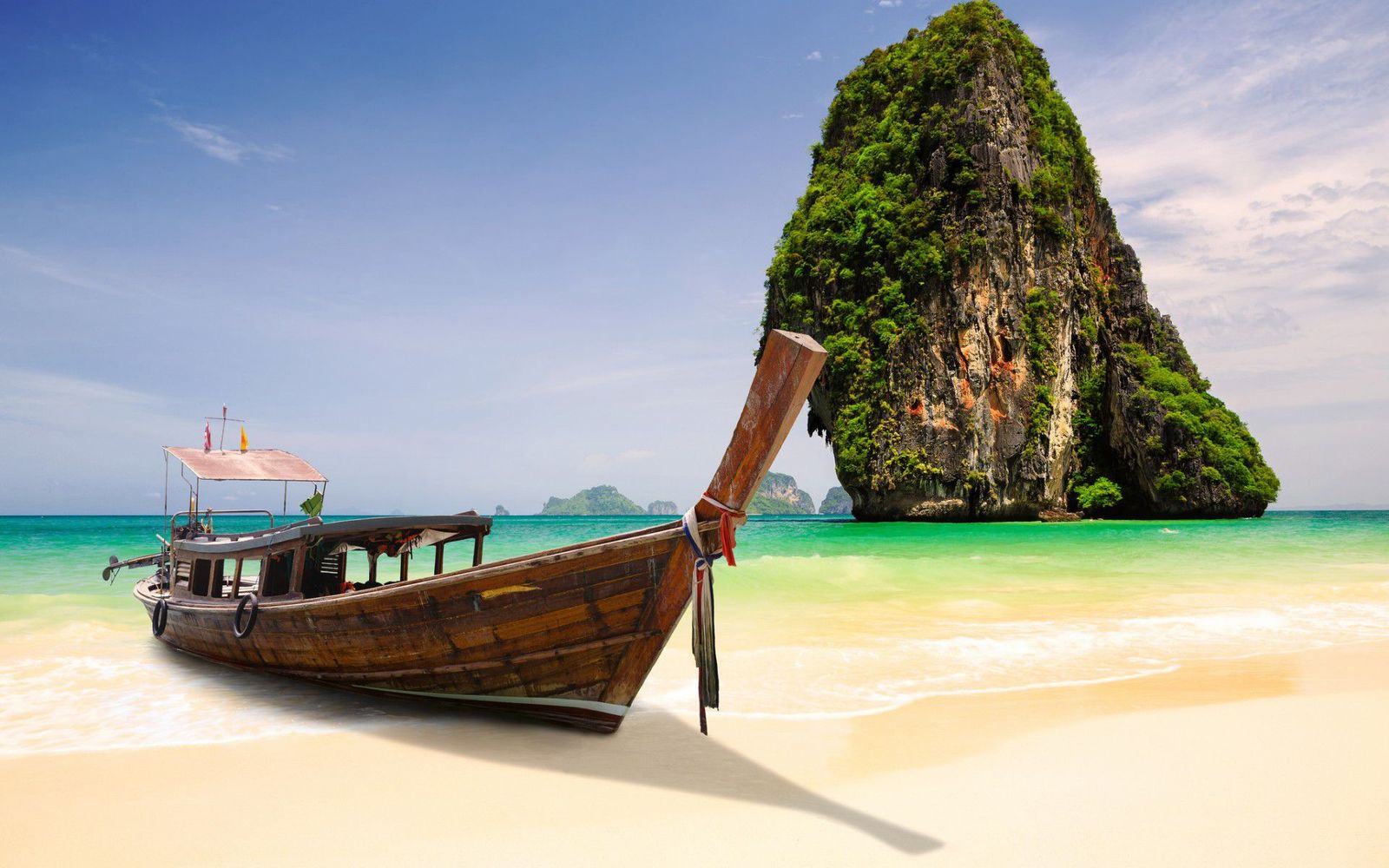 Krabi-town-is-very-close-to-the-river-mouth-that-opens-to-the-great-Andaman-Sea.jpg