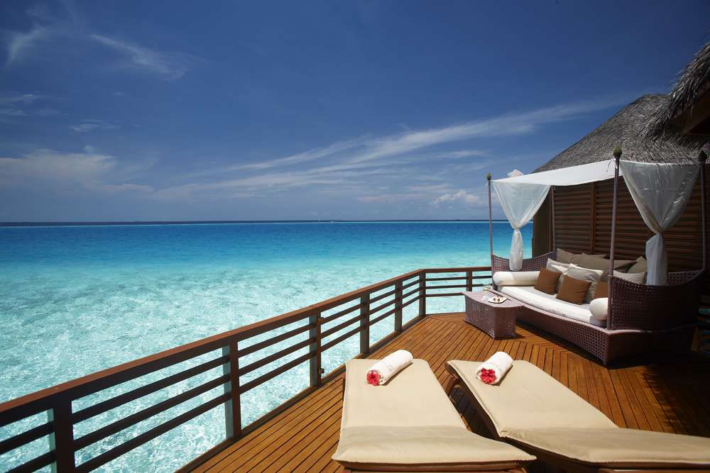 baros-maldives_wv-deck_hr.jpg